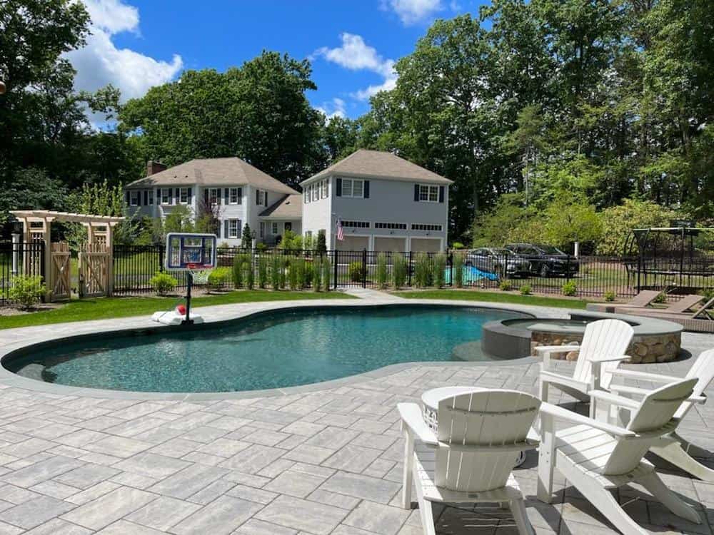 The Value of a Gunite Inground Pool: Return on Investment and Home Value