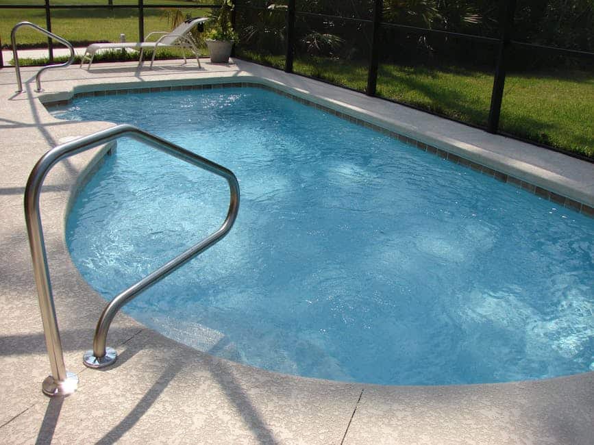 From Yard to Foot: Understanding Gunite Pool Pricing From Yard to Foot: Understanding Gunite Pool Pricing